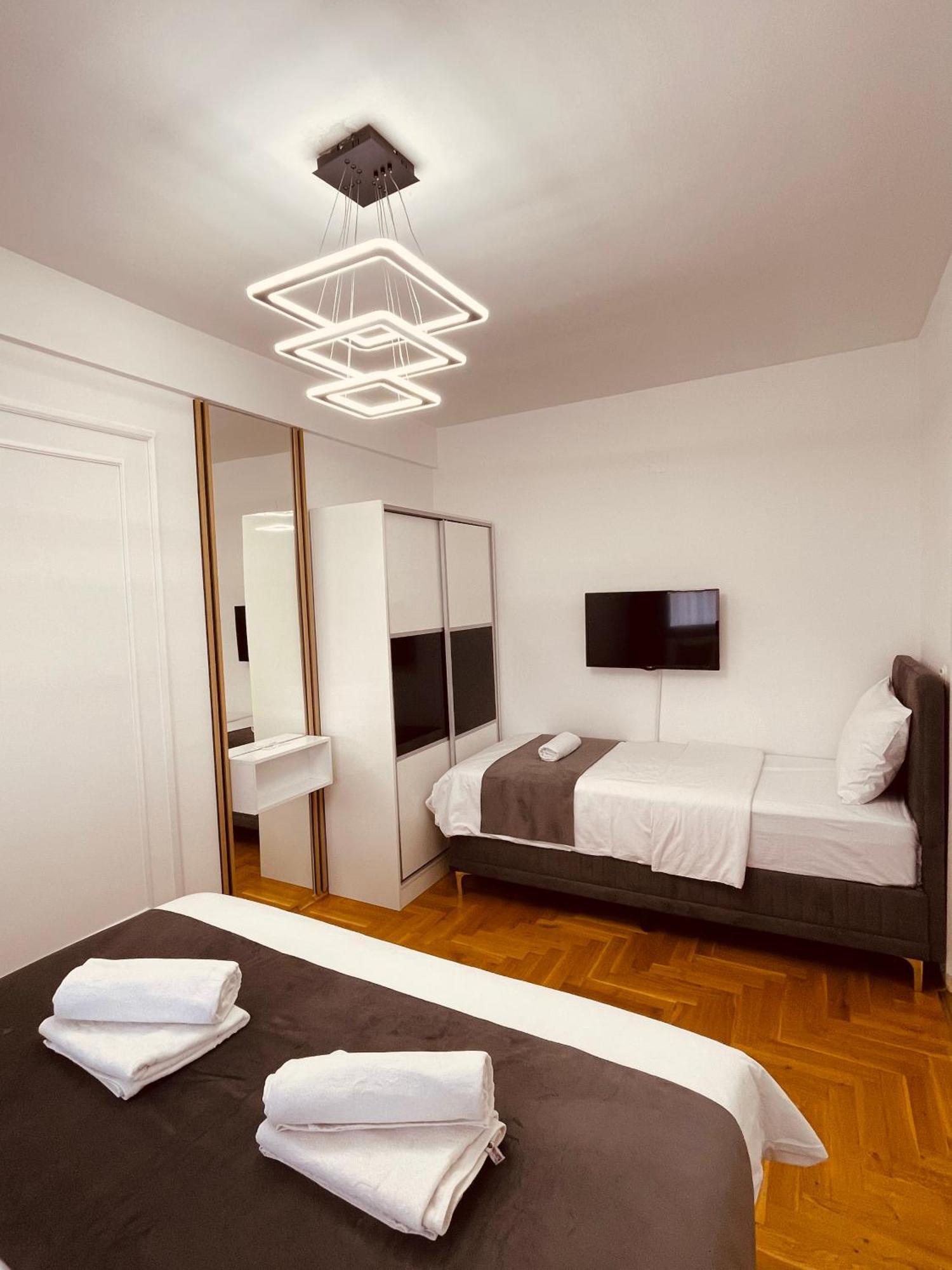 Front Beach Exclusive Apartments Struga Exteriér fotografie